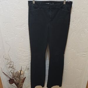 3/$10 Old Navy Black High-Rise Pixie Pants